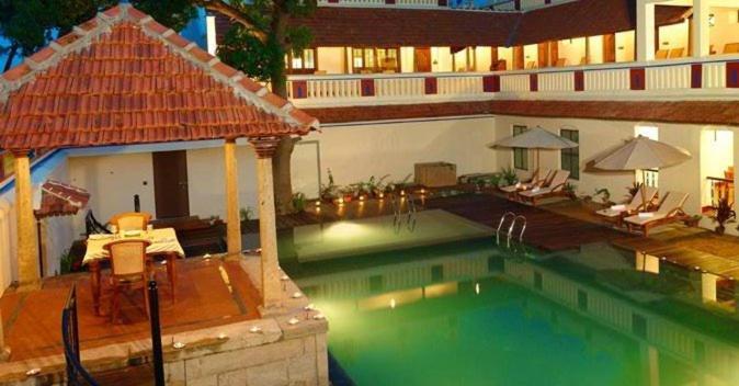 Chidambara Vilas - A Luxury Heritage Resort Kānādukāttān Kültér fotó