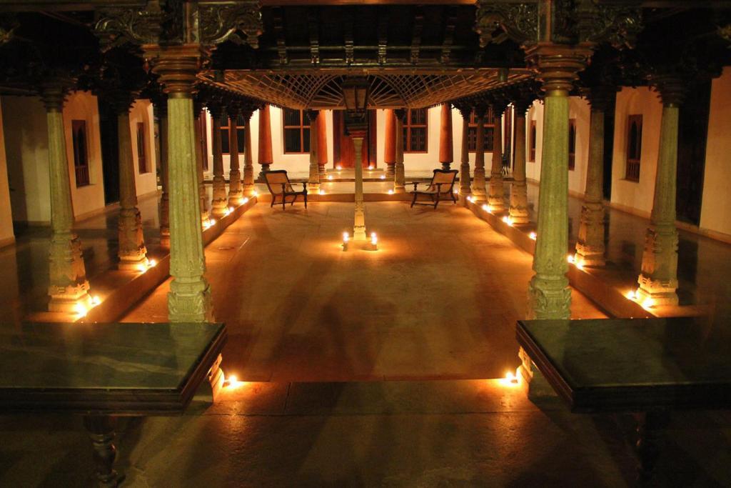 Chidambara Vilas - A Luxury Heritage Resort Kānādukāttān Kültér fotó